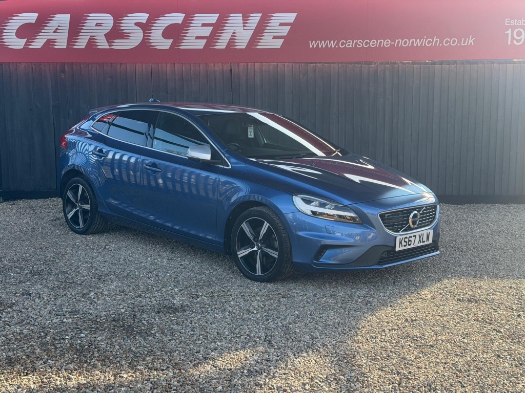 2017 Volvo V40